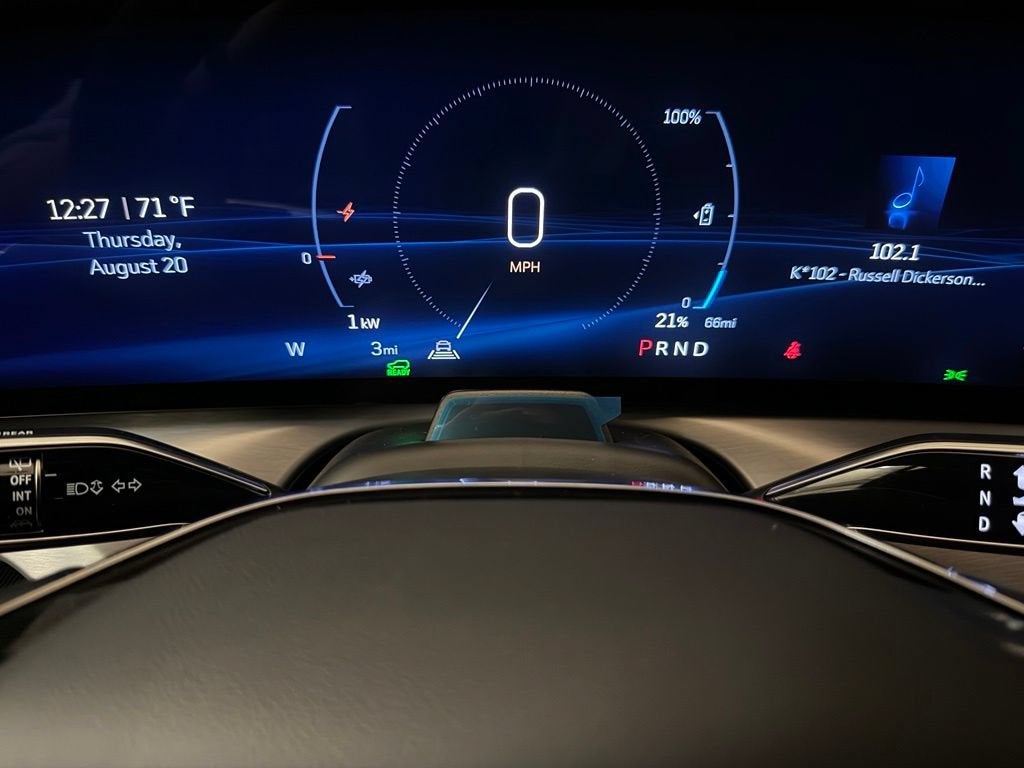 2027 Cadillac VISTIQ Sport