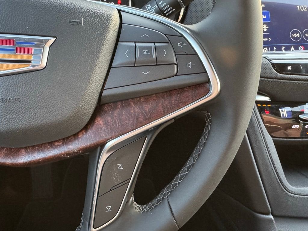 2026 Cadillac XT5 Premium Luxury