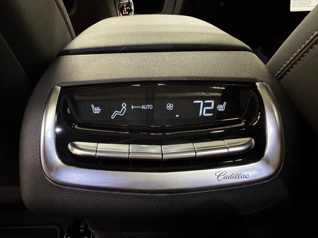 2025 Cadillac XT6 Sport