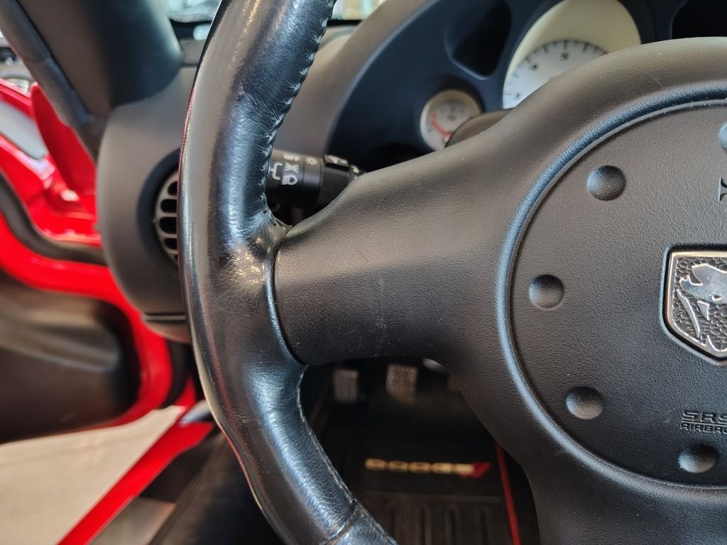 2004 Dodge Viper SRT10