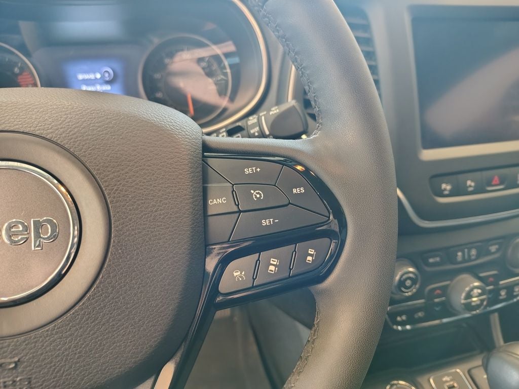 2023 Jeep Cherokee Altitude