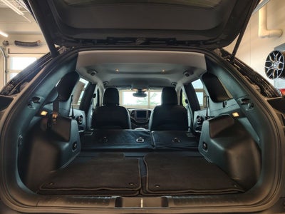 2023 Jeep Cherokee Altitude
