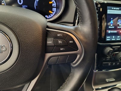 2019 Jeep Grand Cherokee Laredo E