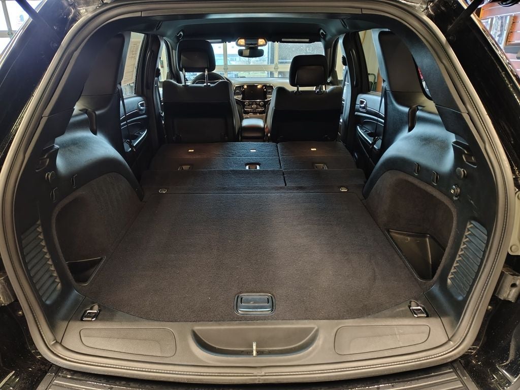 2019 Jeep Grand Cherokee Laredo E