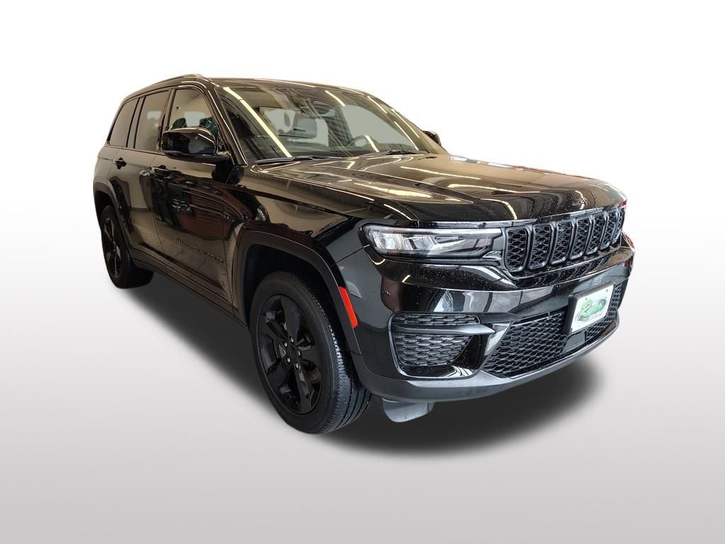 2023 Jeep Grand Cherokee Altitude