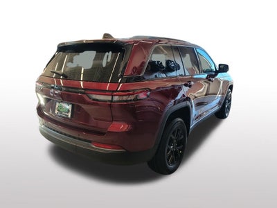 2026 Jeep Grand Cherokee Altitude