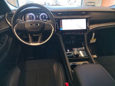 2026 Jeep Grand Cherokee Altitude