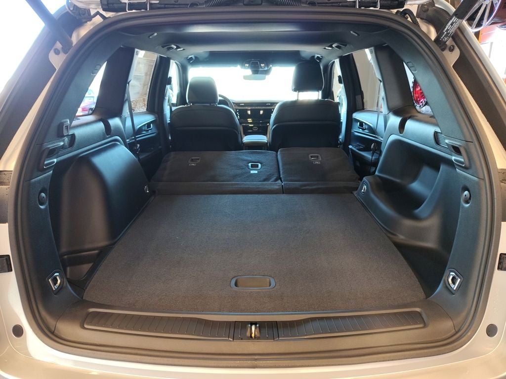 2026 Jeep Grand Cherokee Altitude