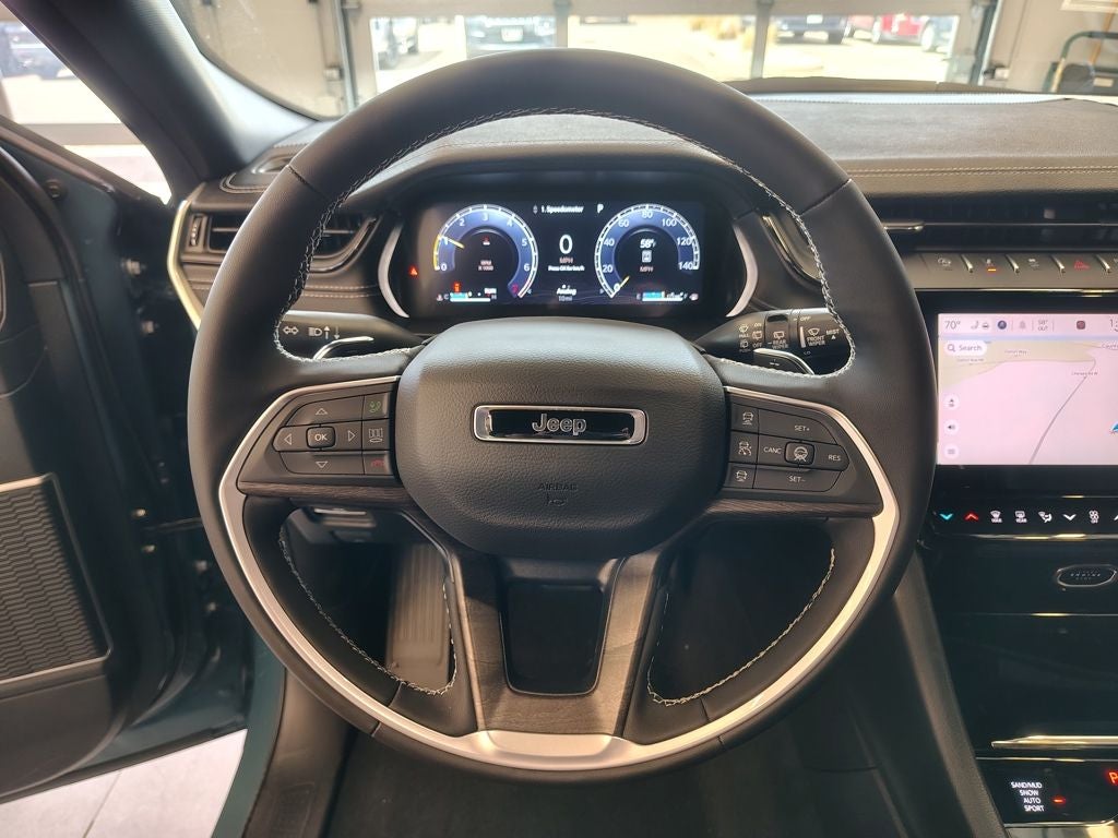 2026 Jeep Grand Cherokee Limited Reserve