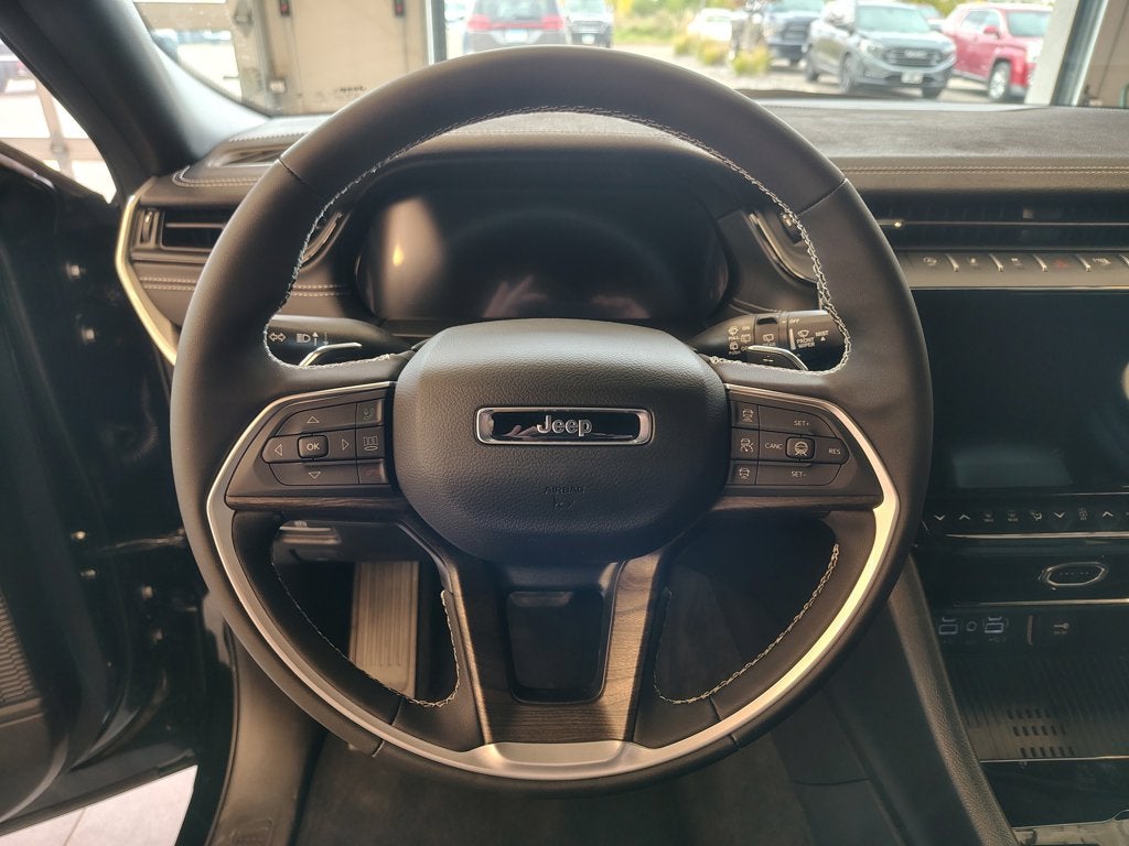 2027 Jeep Grand Cherokee Limited