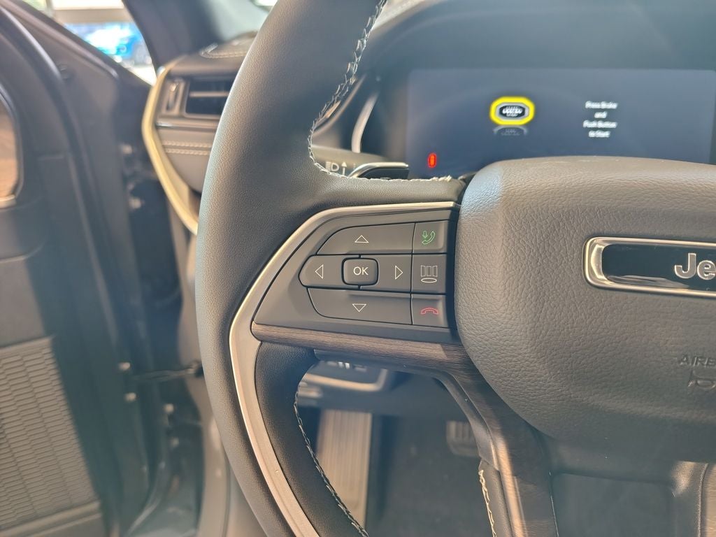 2027 Jeep Grand Cherokee Limited