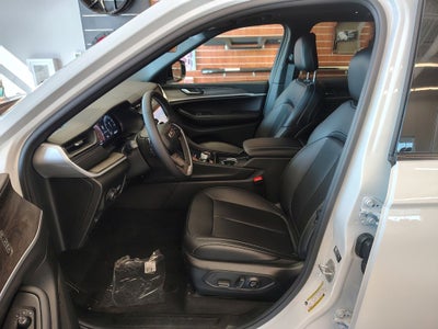 2026 Jeep Grand Cherokee Limited Altitude