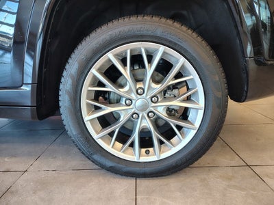 2023 Jeep Grand Cherokee Summit