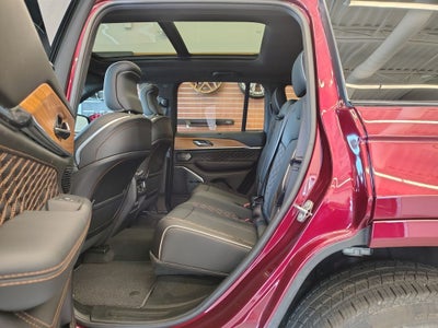 2025 Jeep Grand Cherokee Summit Reserve