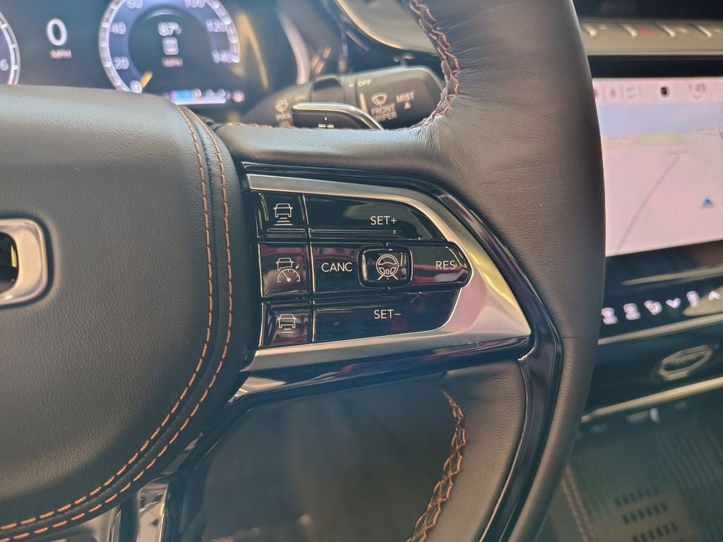 2026 Jeep Grand Cherokee Summit