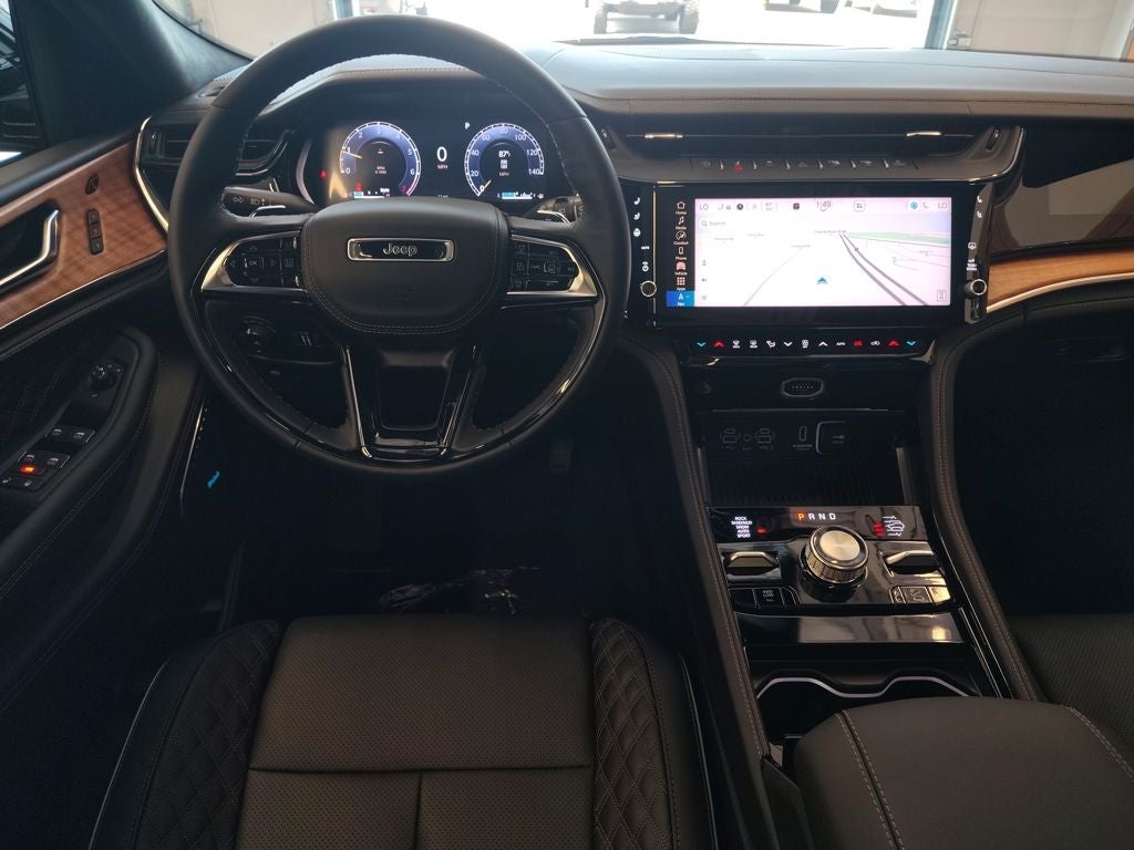 2026 Jeep Grand Cherokee Summit