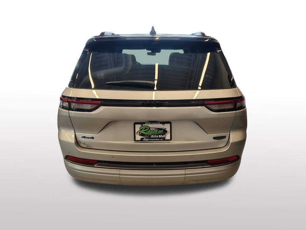 2026 Jeep Grand Cherokee Summit