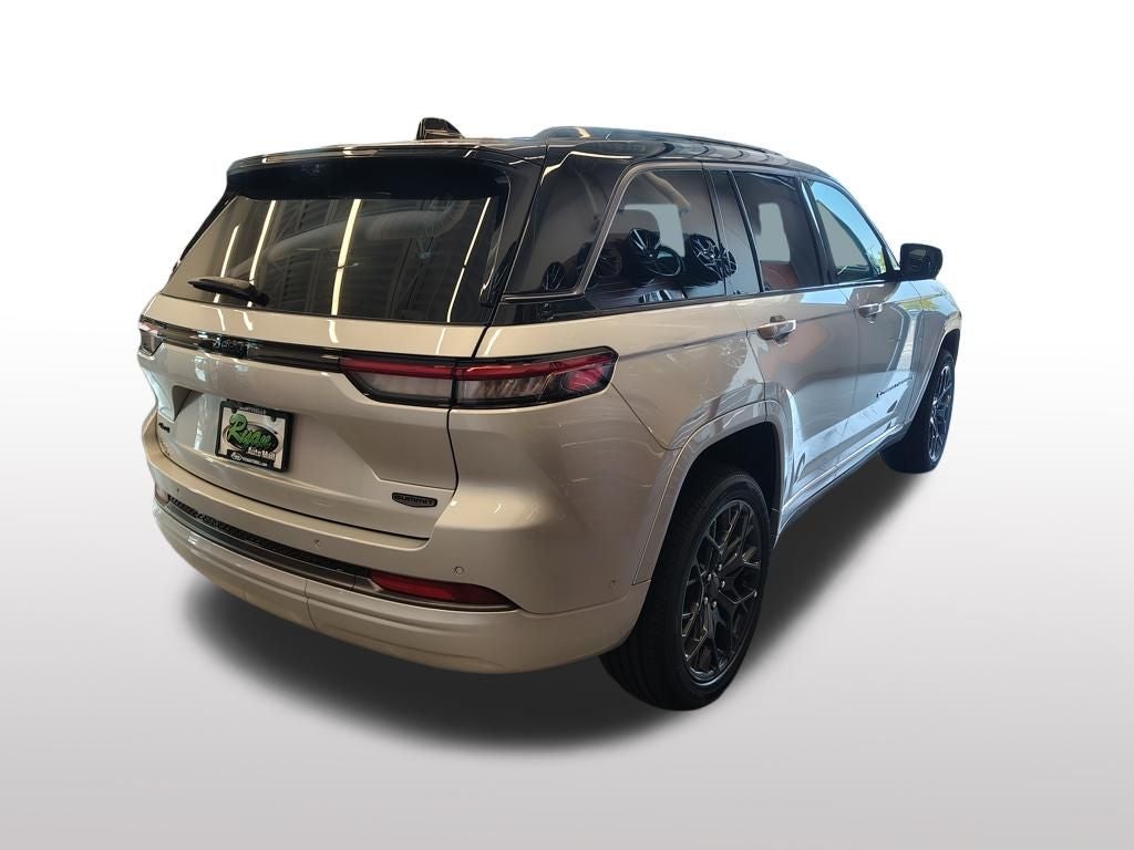 2026 Jeep Grand Cherokee Summit