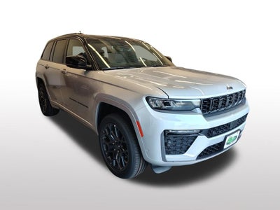 2026 Jeep Grand Cherokee Summit
