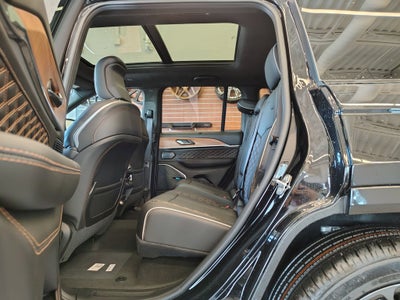 2027 Jeep Grand Cherokee Summit
