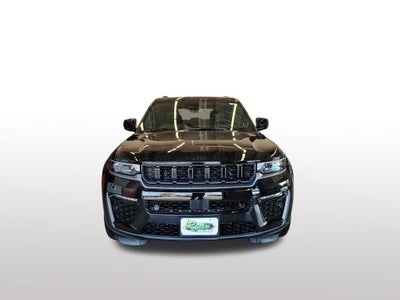 2027 Jeep Grand Cherokee Summit