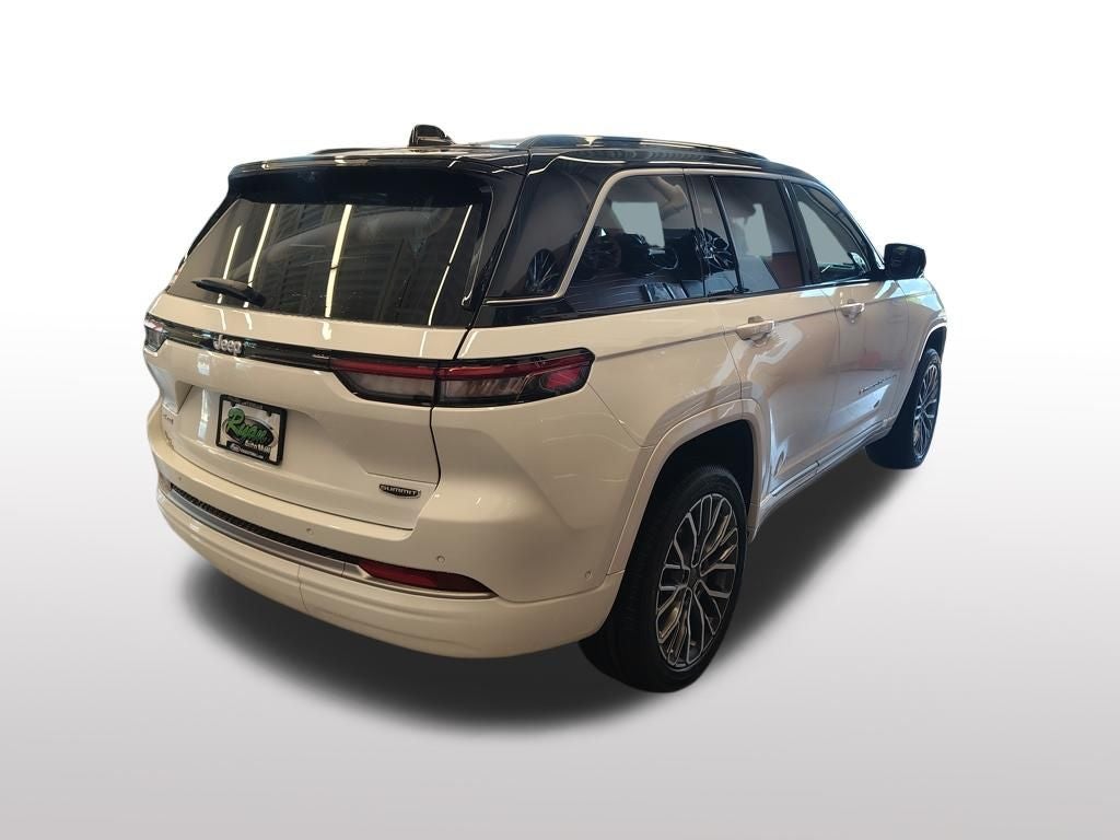 2026 Jeep Grand Cherokee Summit