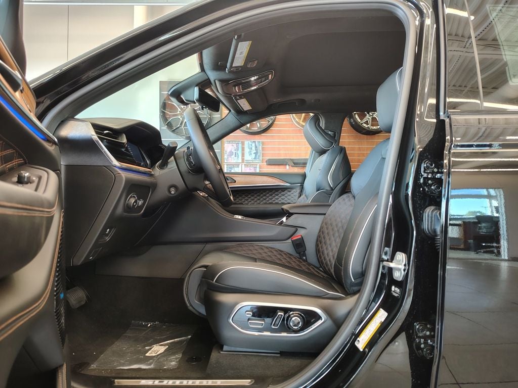 2027 Jeep Grand Cherokee Summit