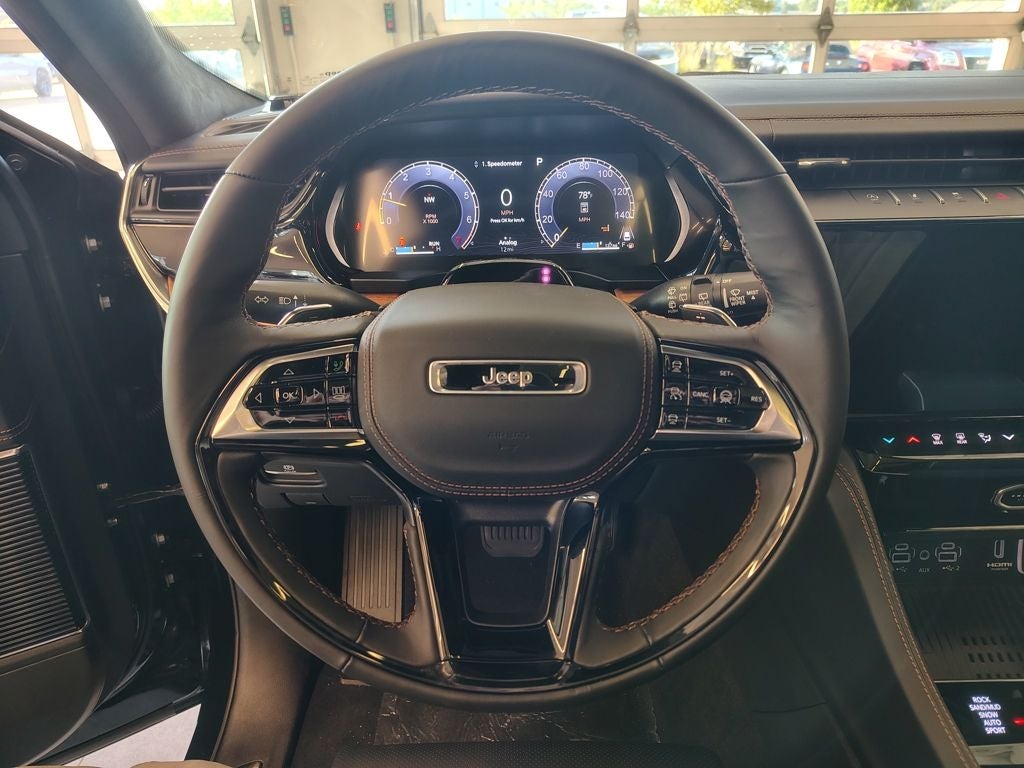 2027 Jeep Grand Cherokee Summit