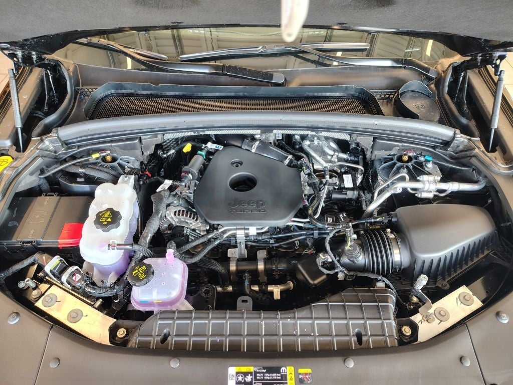 2027 Jeep Grand Cherokee Summit