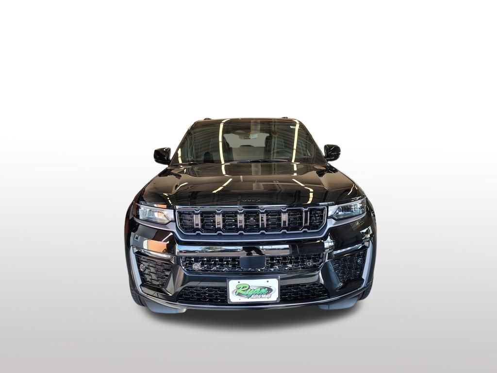 2027 Jeep Grand Cherokee Summit