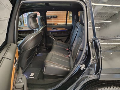 2026 Jeep Grand Cherokee Summit