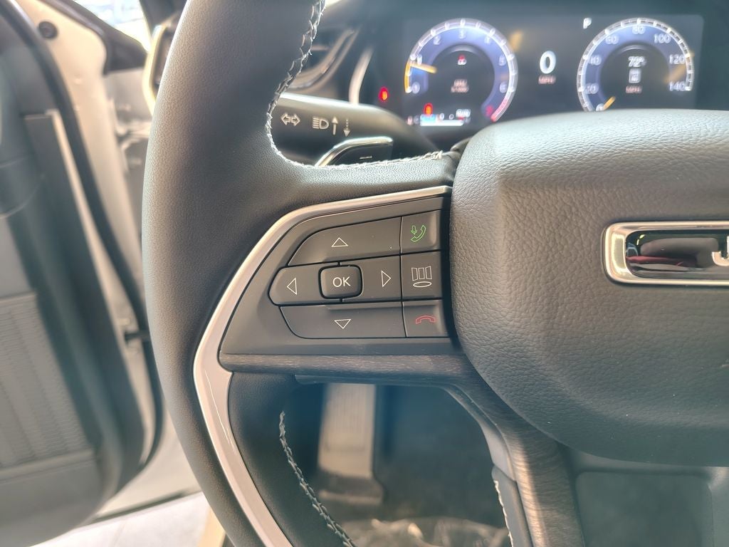 2026 Jeep Grand Cherokee L Laredo Altitude