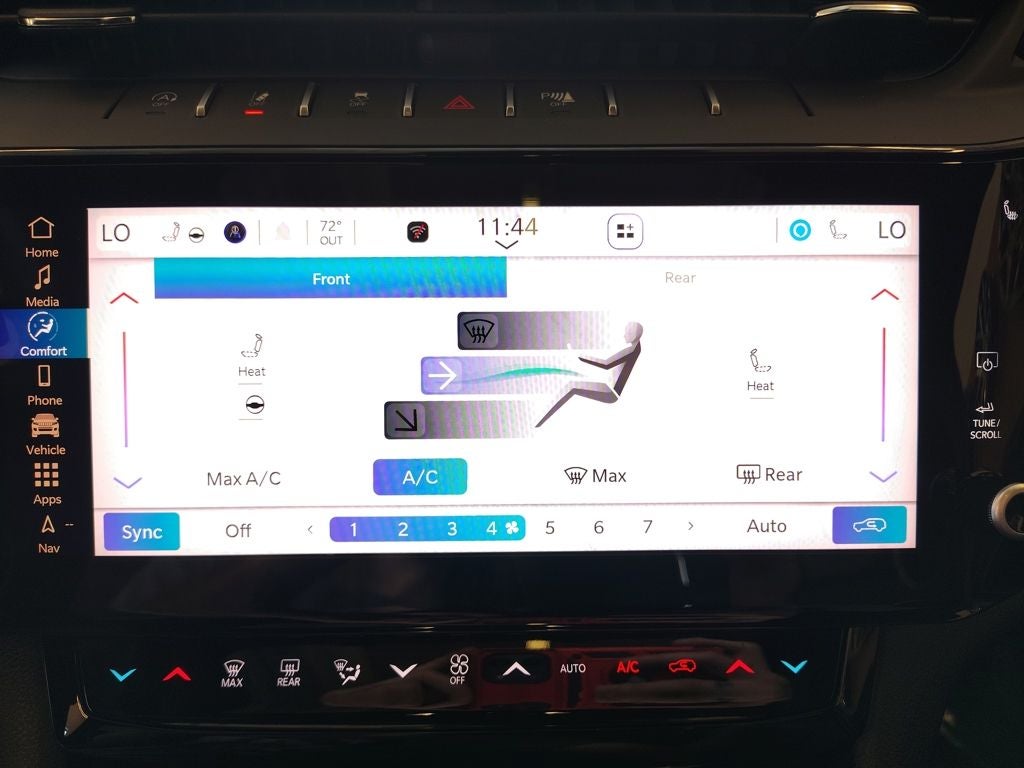 2026 Jeep Grand Cherokee L Laredo Altitude