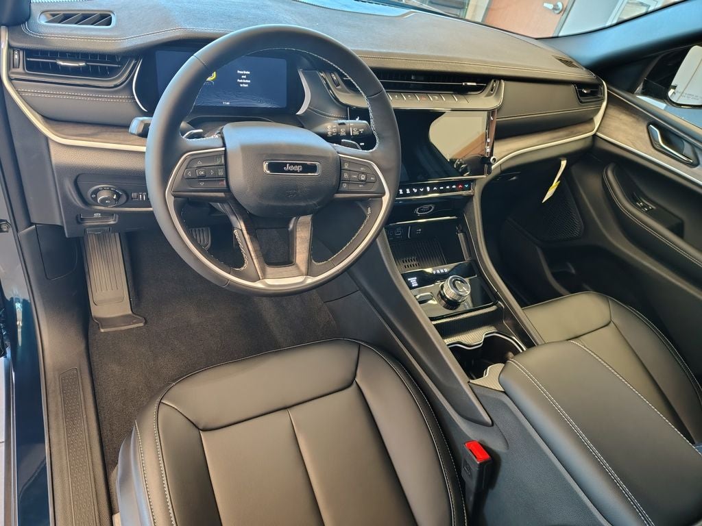 2027 Jeep Grand Cherokee L Limited