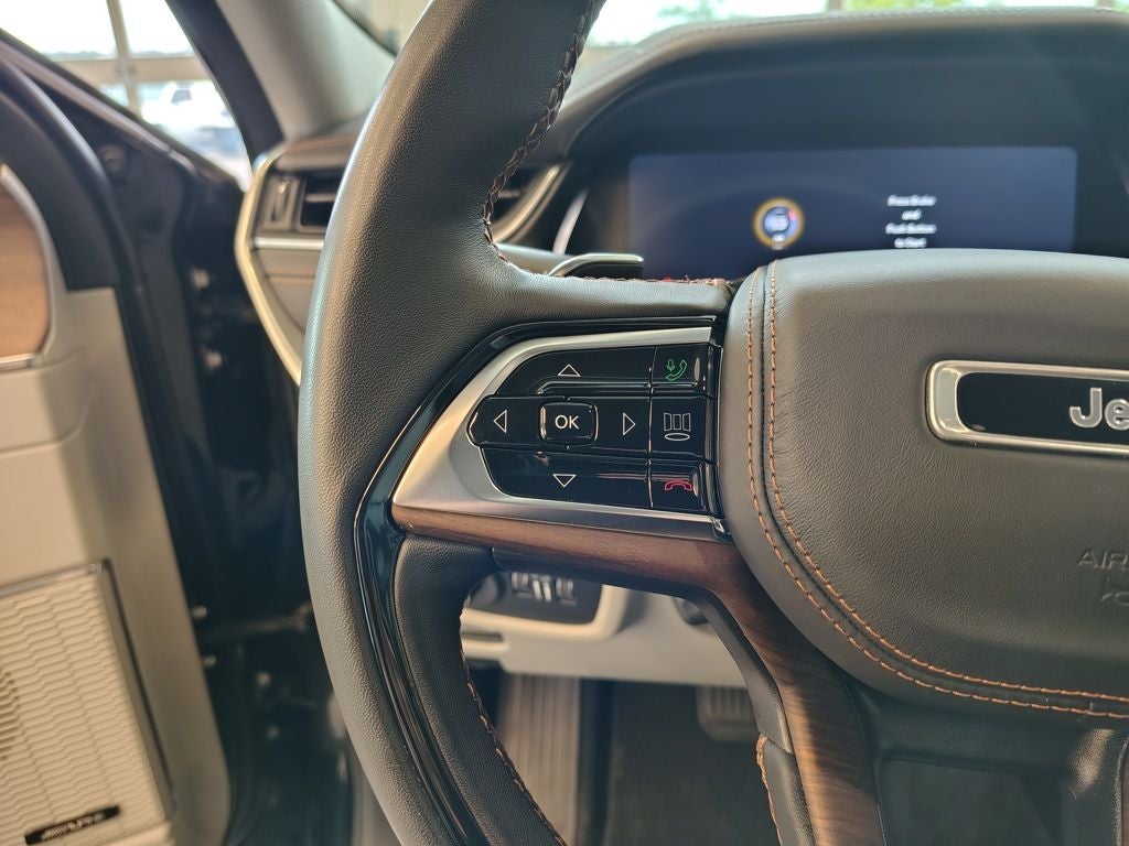 2023 Jeep Grand Cherokee L Summit