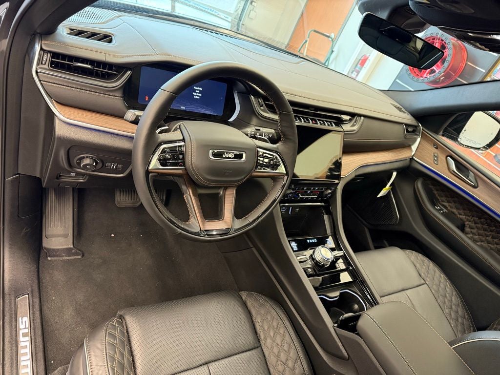 2025 Jeep Grand Cherokee L Summit