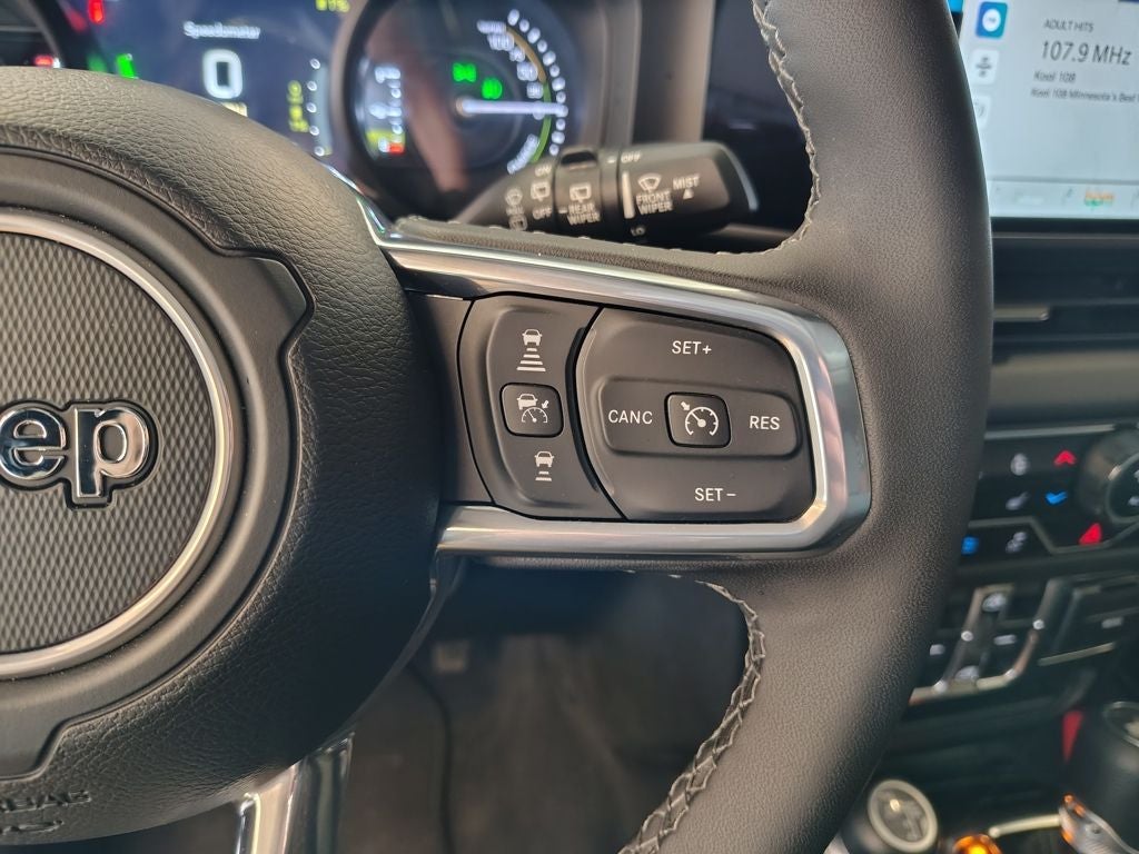 2025 Jeep Wrangler Sahara 4xe