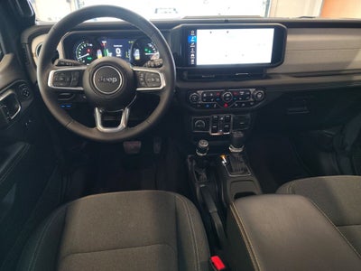 2025 Jeep Wrangler Sahara 4xe