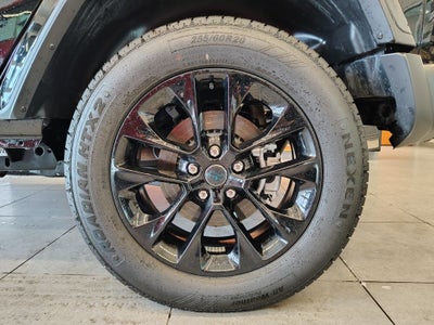 2025 Jeep Wrangler Sahara 4xe