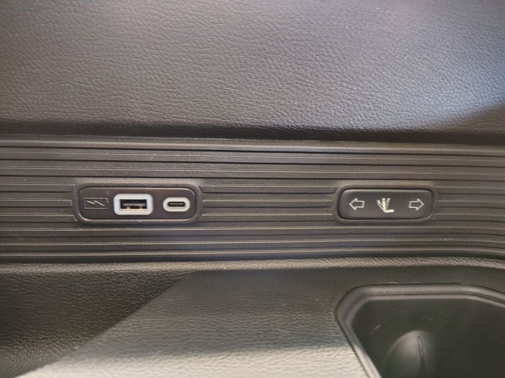 2026 Jeep Grand Wagoneer L Base