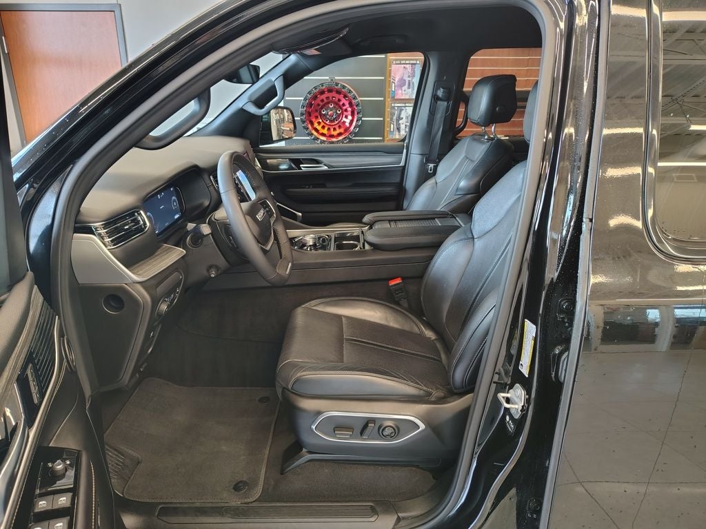 2024 Jeep Wagoneer L Series II