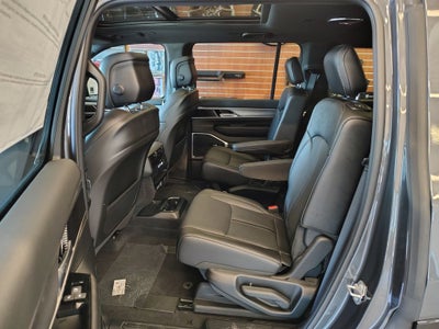 2026 Jeep Grand Wagoneer Upland
