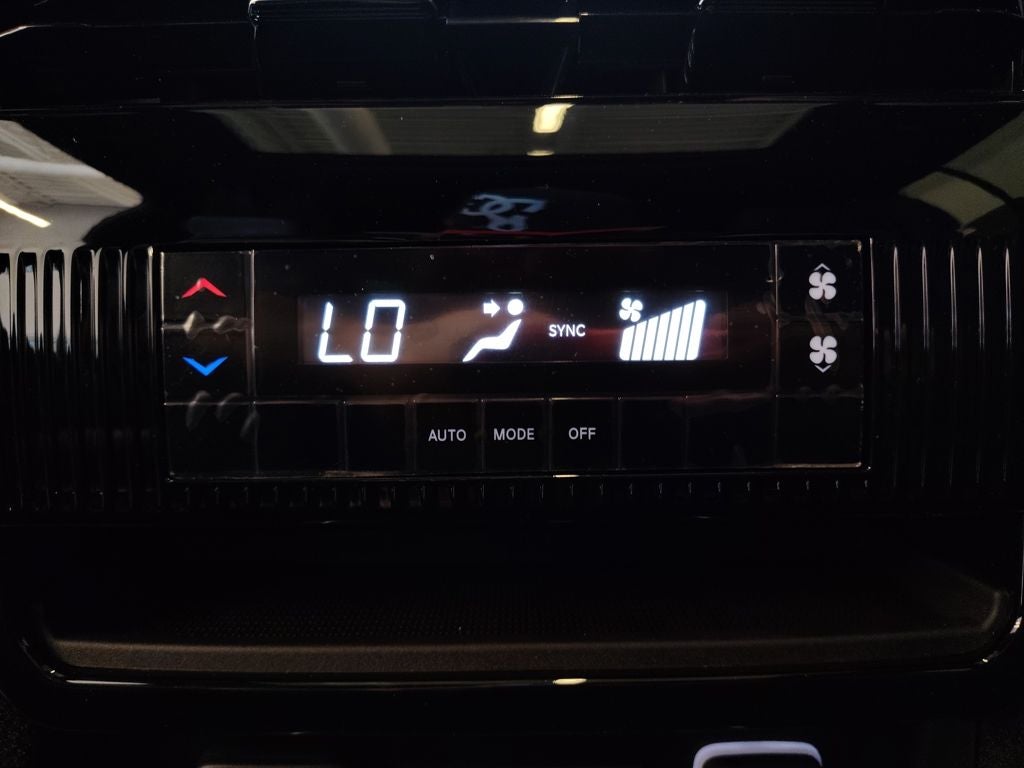 2026 Jeep Grand Wagoneer Upland