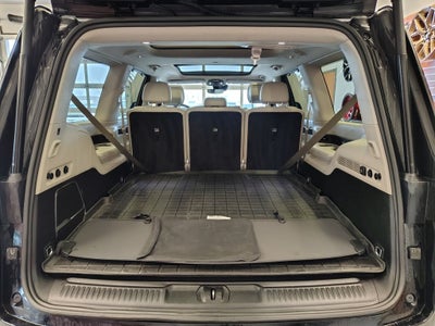 2023 Jeep Wagoneer Base