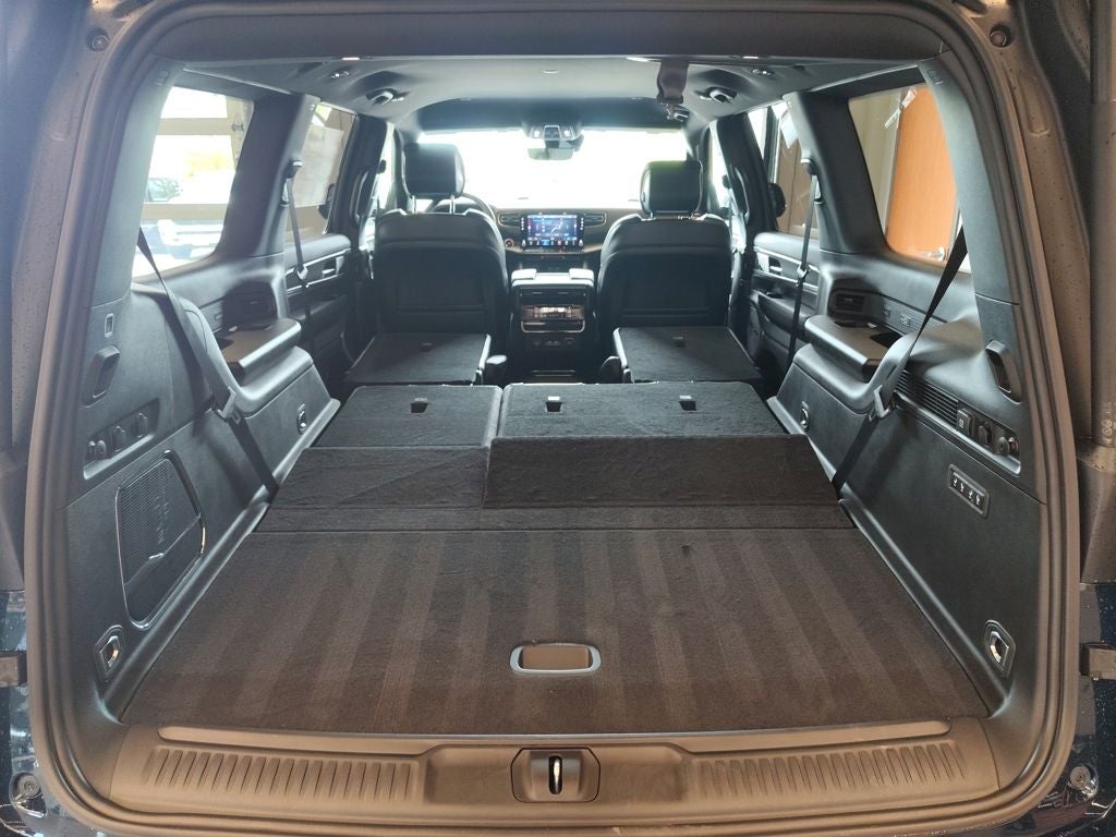 2026 Jeep Grand Wagoneer Limited Altitude