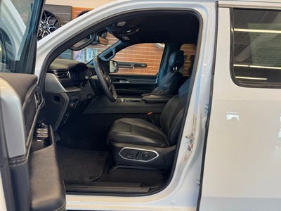 2023 Jeep Wagoneer Series III