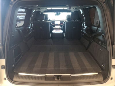 2023 Jeep Grand Wagoneer Series II