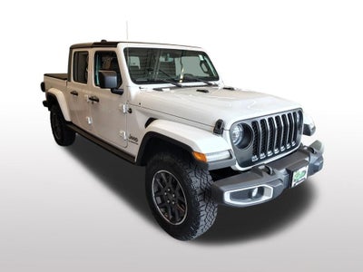 2022 Jeep Gladiator Overland