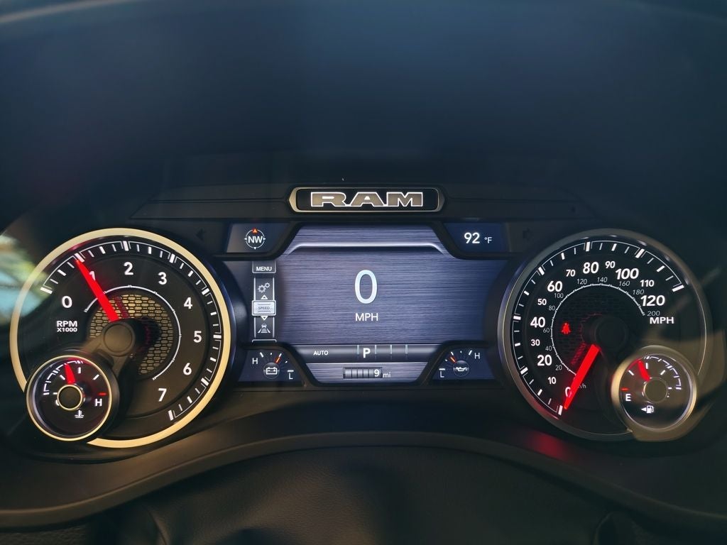 2027 RAM 1500 Big Horn/Lone Star