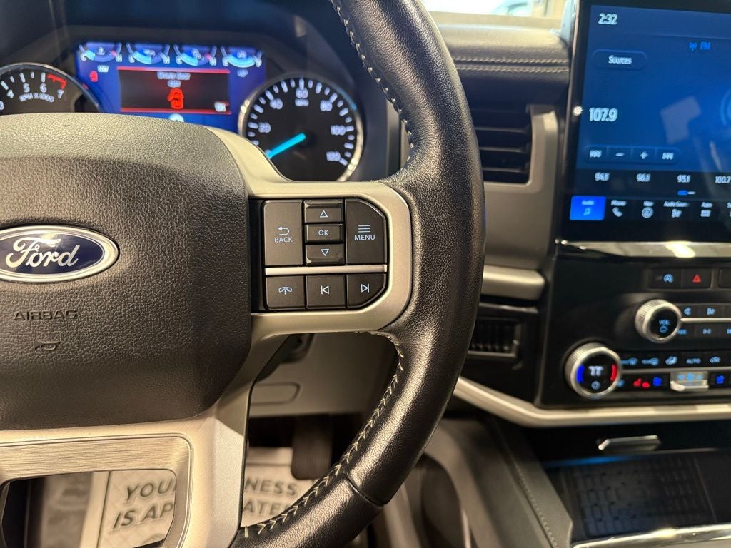 2023 Ford Expedition XLT